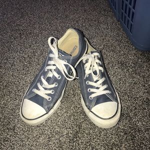 Low Top Navy Converse